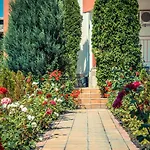 Riviera Apartman