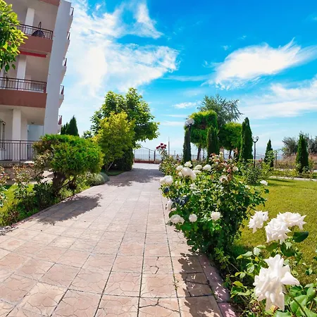 Apartament Riviera