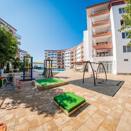 Lägenhet Riviera